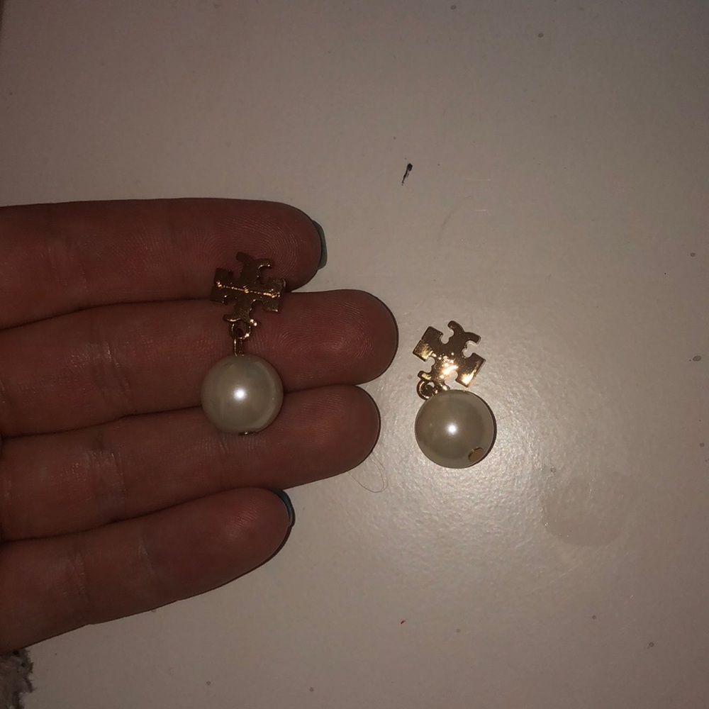 Tory Burch Earrings with Pearl
